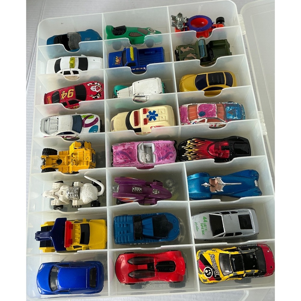 Vintage Matchbox Hot Wheels Diecast Car Lot 48 Cars Carry Case Mixed Collection